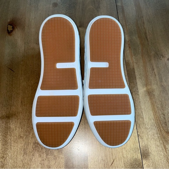 Tory Burch Ladybug Sneakers White and Tan Leather Like New! Size 7.5 M - Picture 10 of 14